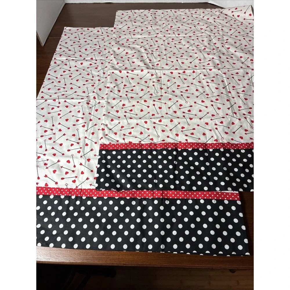 Valentine Hearts Red White Black Set of 2 Standard Pillowcases Homemade